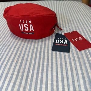 FIGS Team USA Medical Team Red Scrub/Surgical Cap Limited‎ Edition NWT